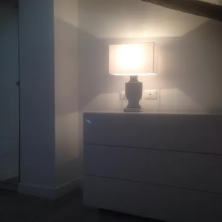 In Un Borgo Nel Centro Storico * Bologne